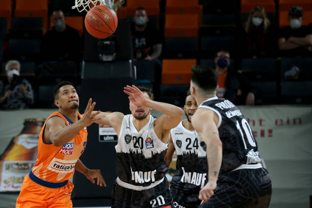 进行反思和 进行反思和