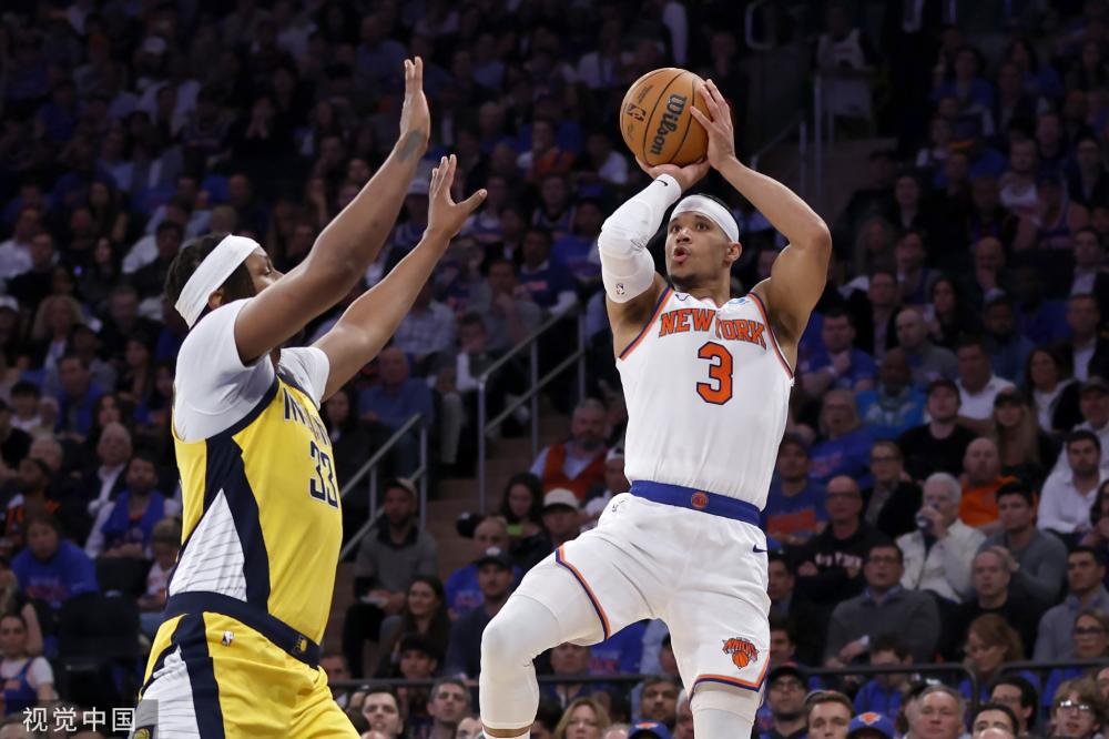 在与活塞的 在与活塞的