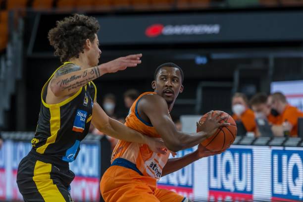 现使用帕尔 现使用帕尔